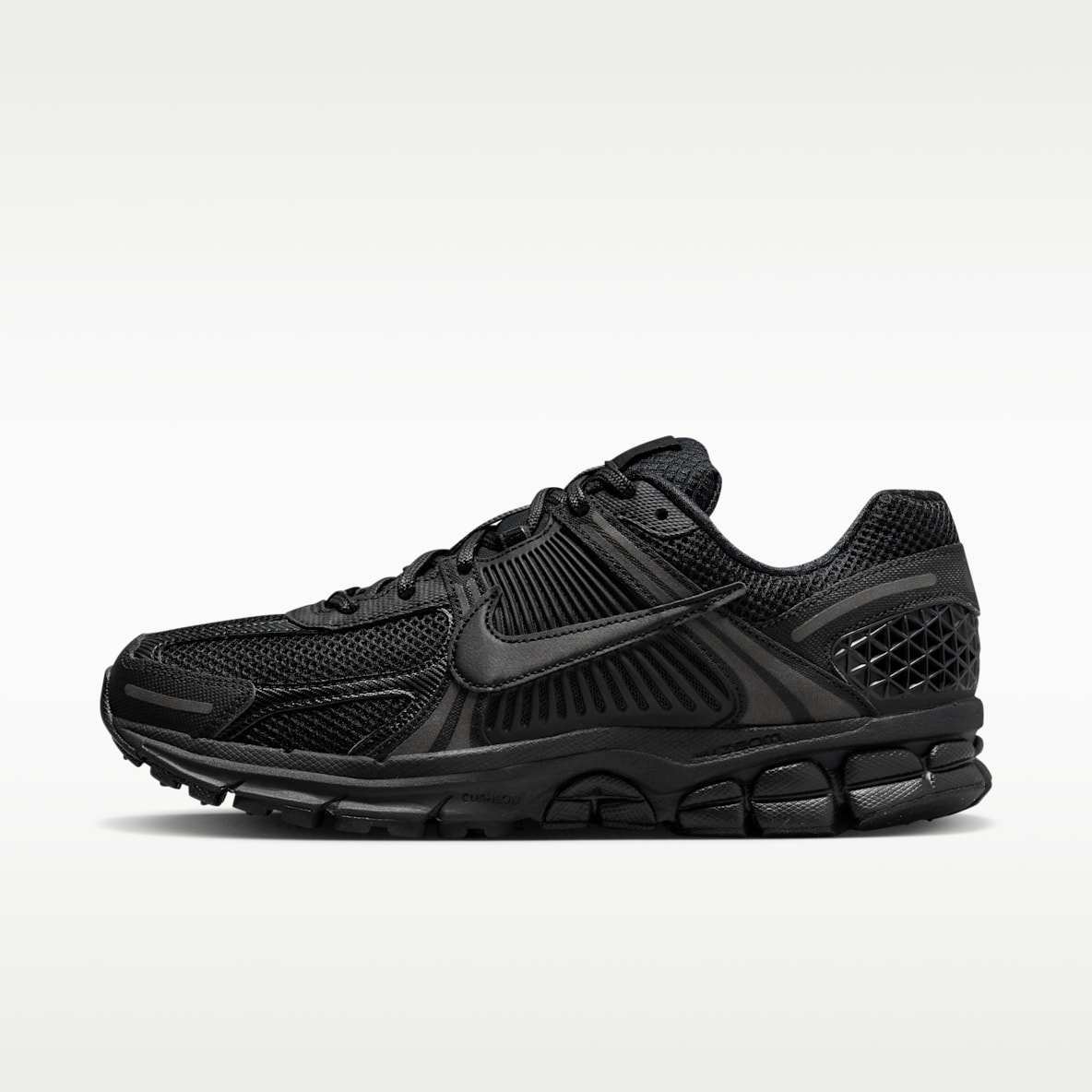 NIKE+ZOOM+VOMERO+5.png
